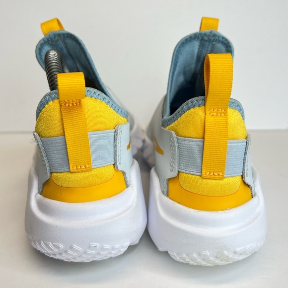 Nike Flex Runner 2 GS Big Kids Sz 6Y/Womens 7.5 DJ6038-409 Aura/Univ. Gold Nice! - Picture 2 of 15